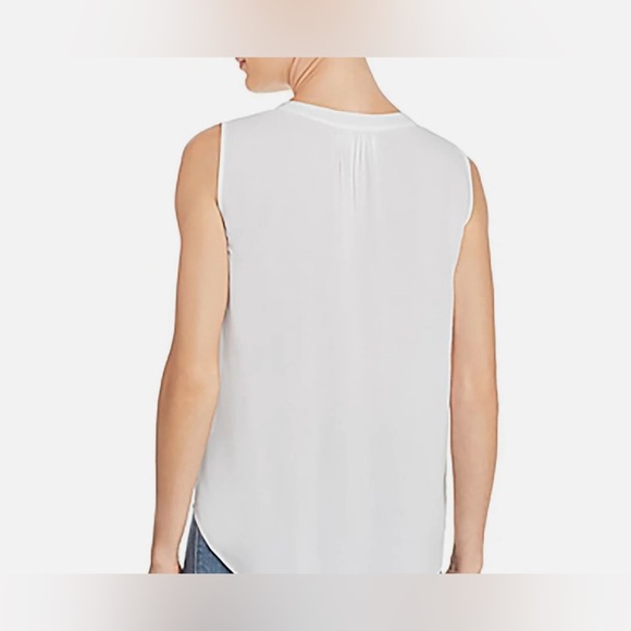 NWT Womens Sleeveless V-Neck
Tank Top - Picture 2 of 2